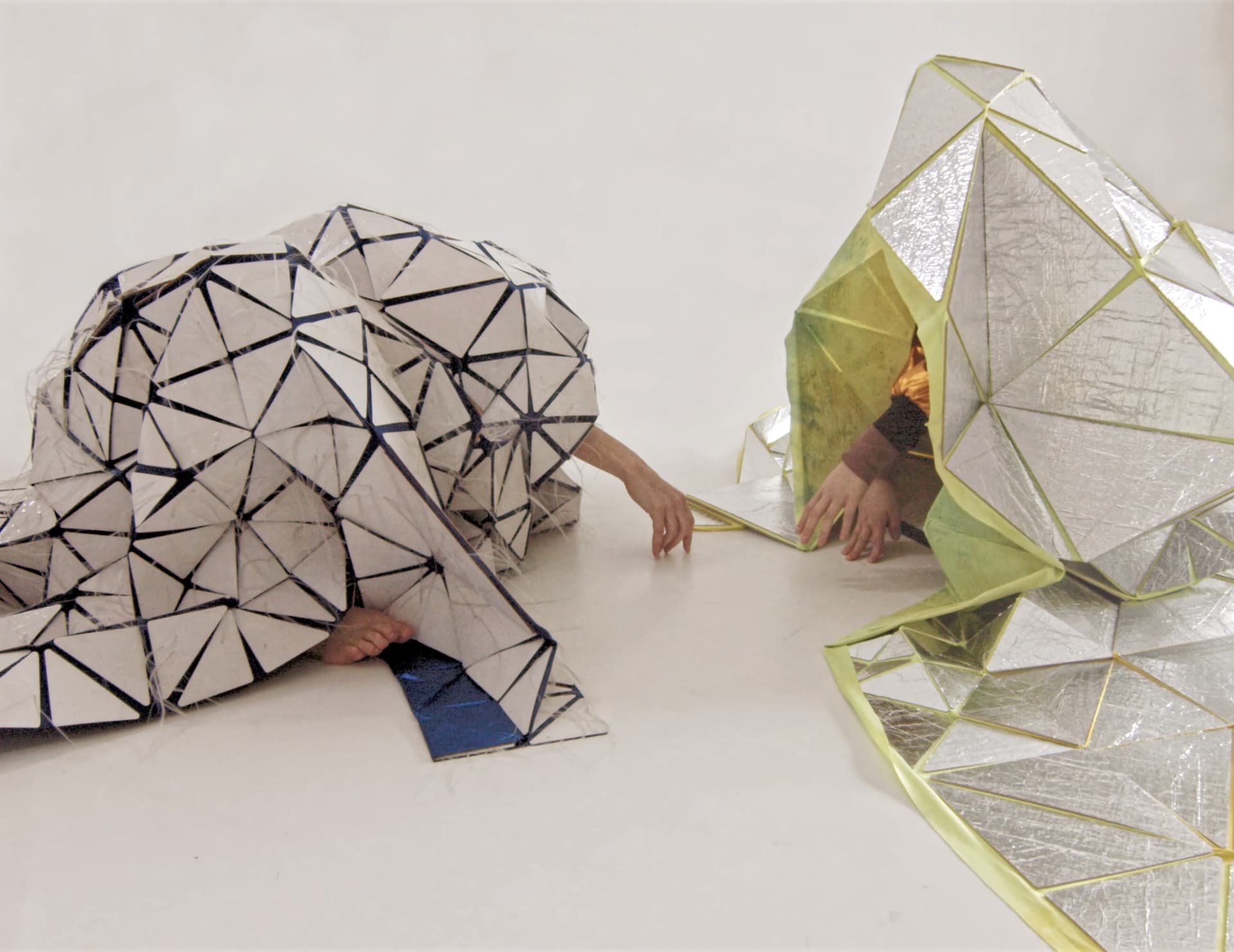 Fragiles Apparitions - variations in 3 songs